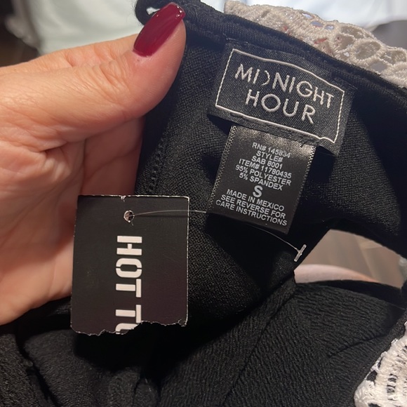 Hot Topic Midnight Hour dress. Black with white lace collar. Size S. NWT - Picture 7 of 12